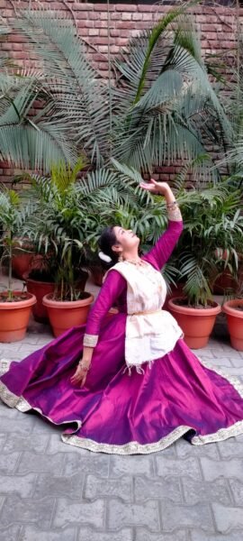 SALONI GUPTA KATHAK DANCER VARANASI