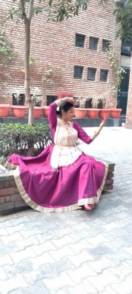 SALONI GUPTA KATHAK DANCER VARANASI