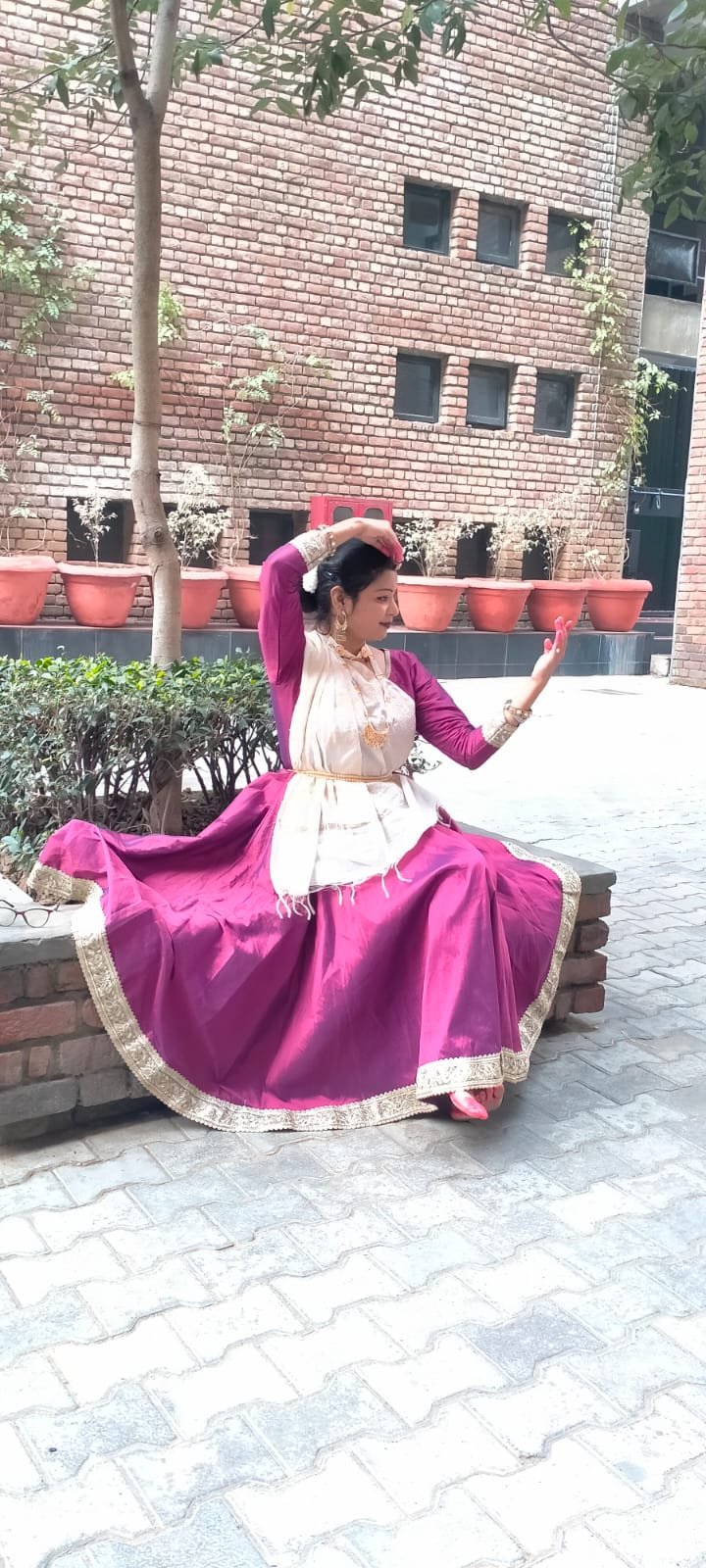SALONI GUPTA KATHAK DANCER VARANASI
