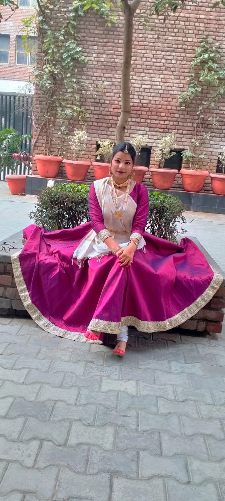 SALONI GUPTA KATHAK DANCER VARANASI