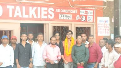 विमल पांडेय को 'हीरा बाबू एमबीबीएस' के प्रीमियर पर मिला बेपनाह प्यार गोरखपुर की जनता का