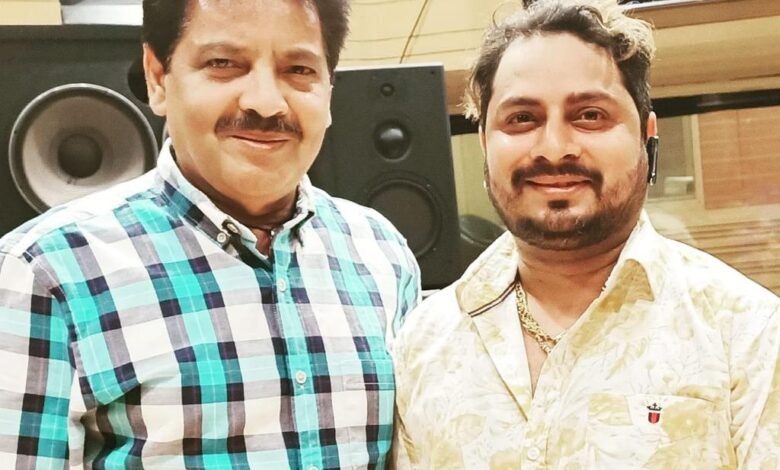 Udit Narayan & Munna Dubey