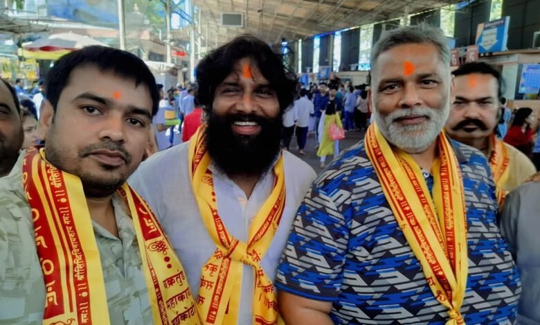 MP Pappu Yadav ji along with Bhojpuri actor Pappu Yadav visited Shri Siddhivinayak Temple, Mumbai