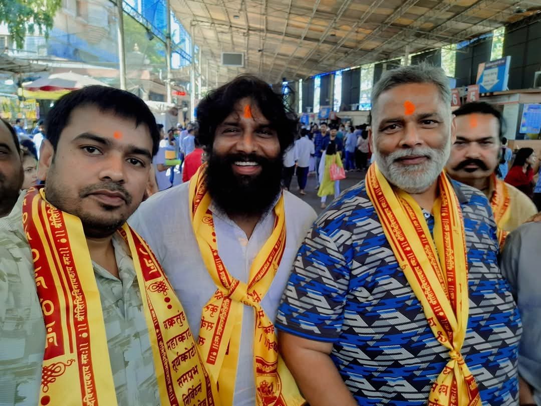 MP Pappu Yadav ji along with Bhojpuri actor Pappu Yadav visited Shri Siddhivinayak Temple, Mumbai